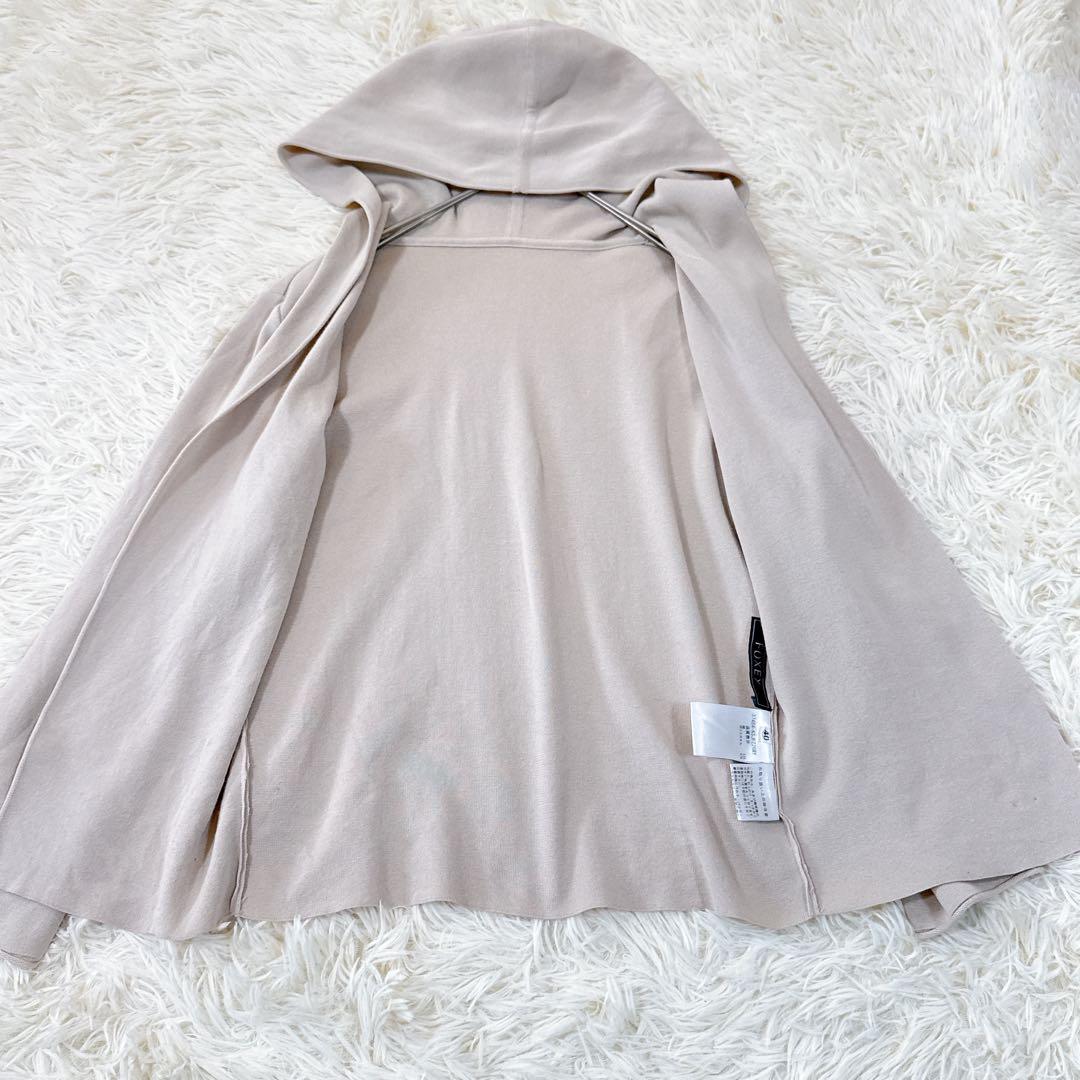 極美品　リラックスフーディ パーカー ロゴプレート ベージュ　40
