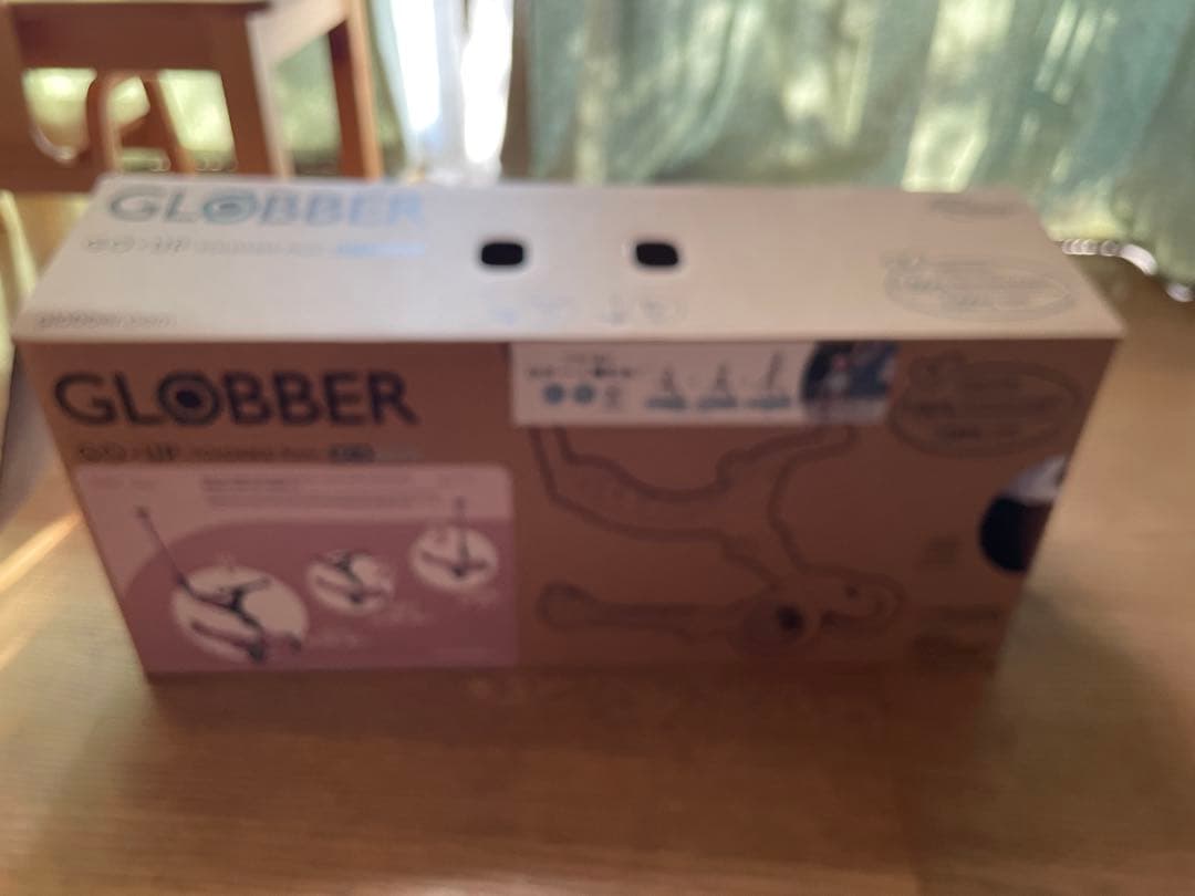 GLOBBER キックボード ピンク　箱あり