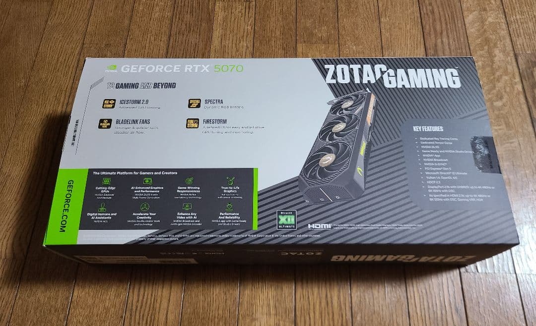 【美品】ZOTAC GeForceRTX5070 SOLID OC 12GB