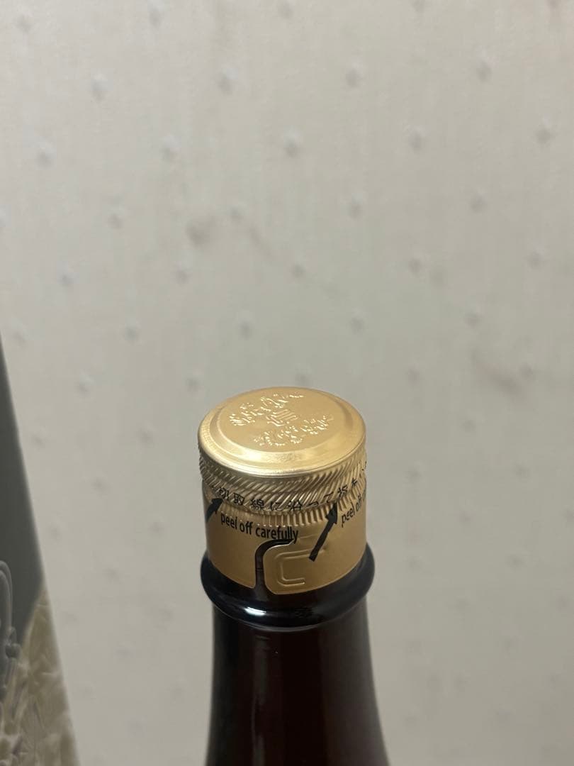 特撰. 朝日鷹.新酒生貯蔵酒1800ml 化粧箱付