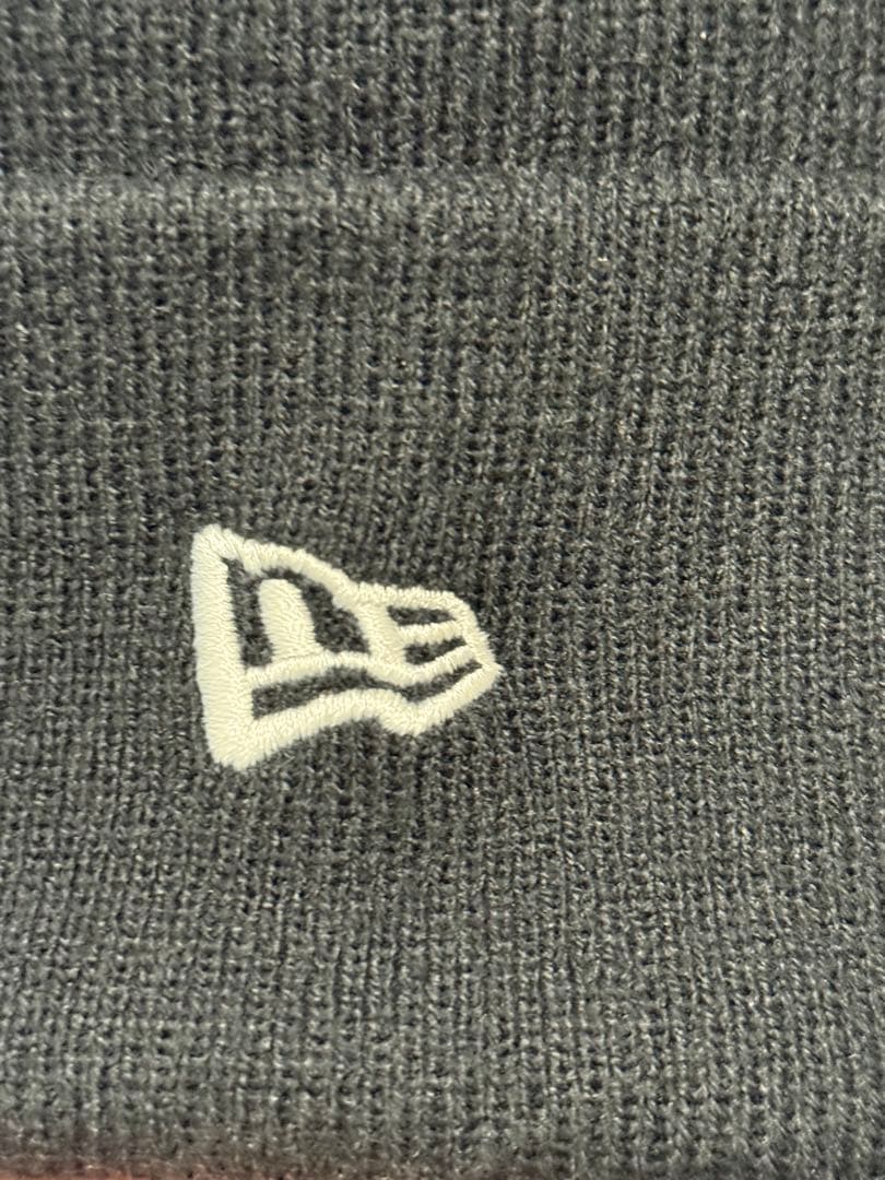 Supreme ニット帽 黒 新品　ニューエラコラボ