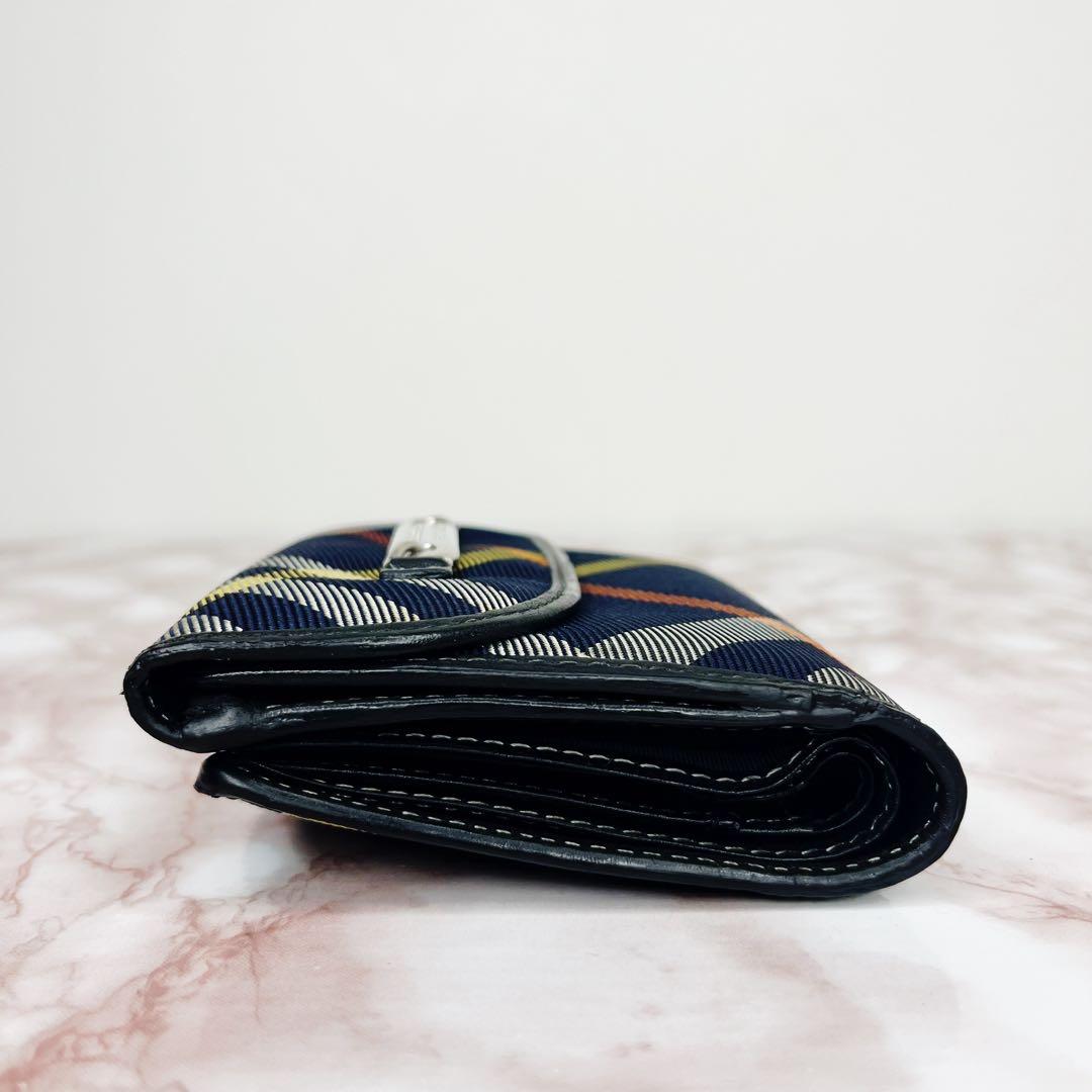 【極美品】BURBERRY 二つ折り財布　折り財布40