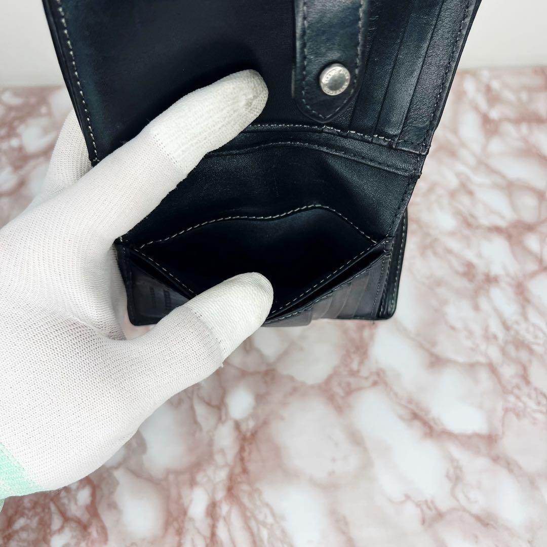 【極美品】BURBERRY 二つ折り財布　折り財布40