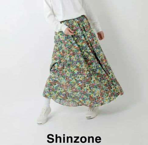 THE SHINZONE✨フラッシー フラワープリント スカート