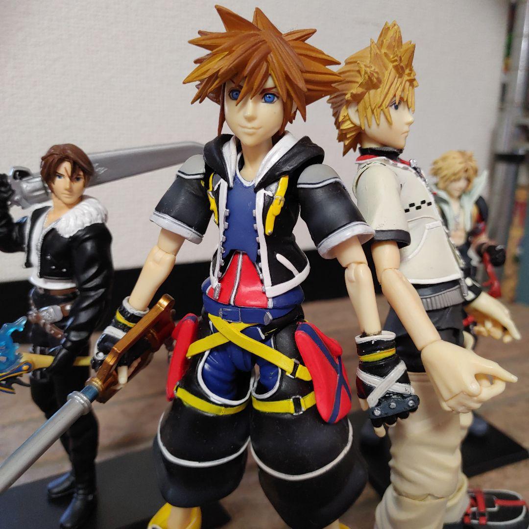 キングダムハーツ　ファイナルファンタジー　フィギュアセット　プレイアーツ