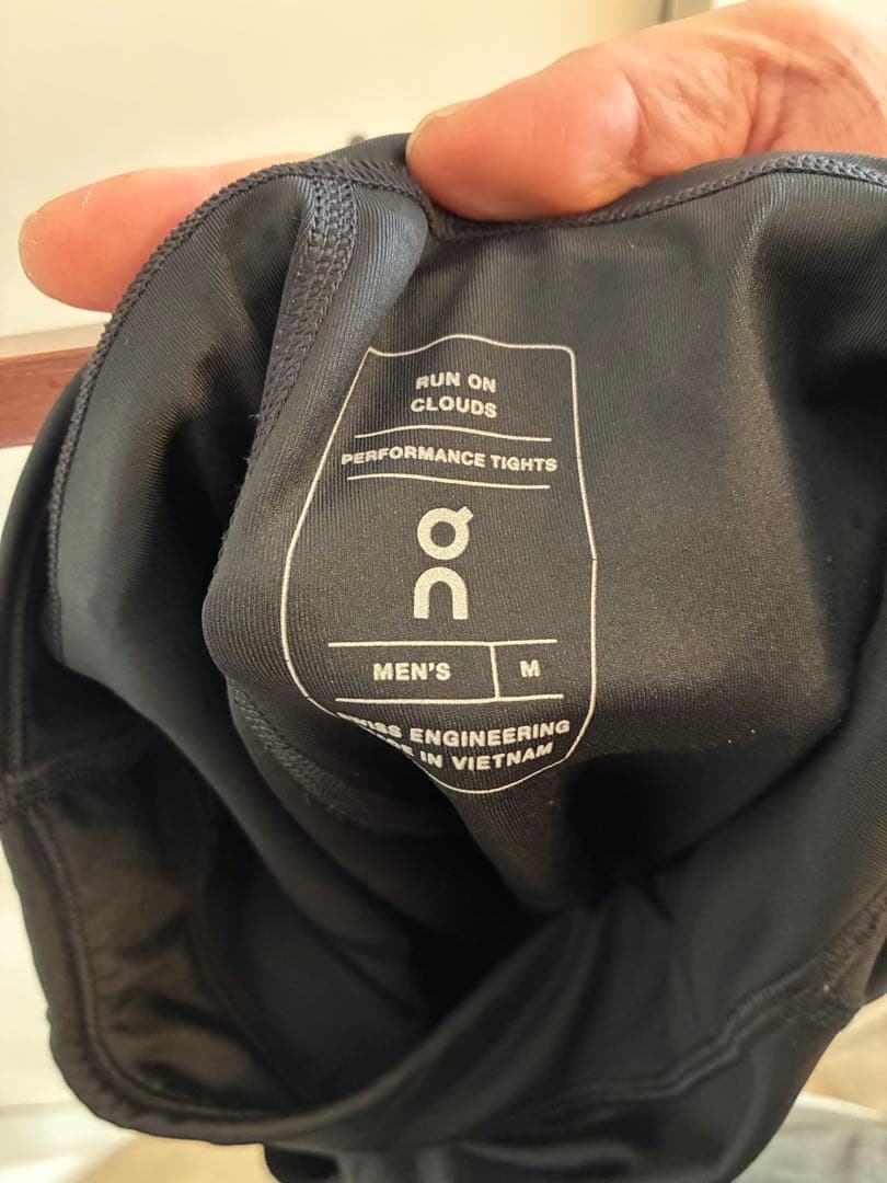 On Performance Tights メンズ M ブラック