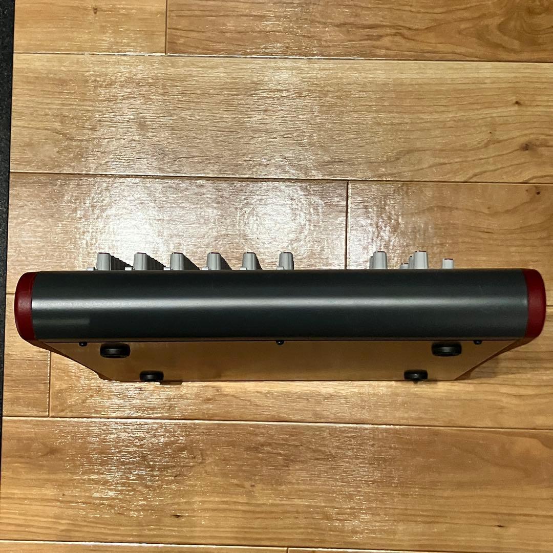 【美品】Allen & Heath ZED-10
