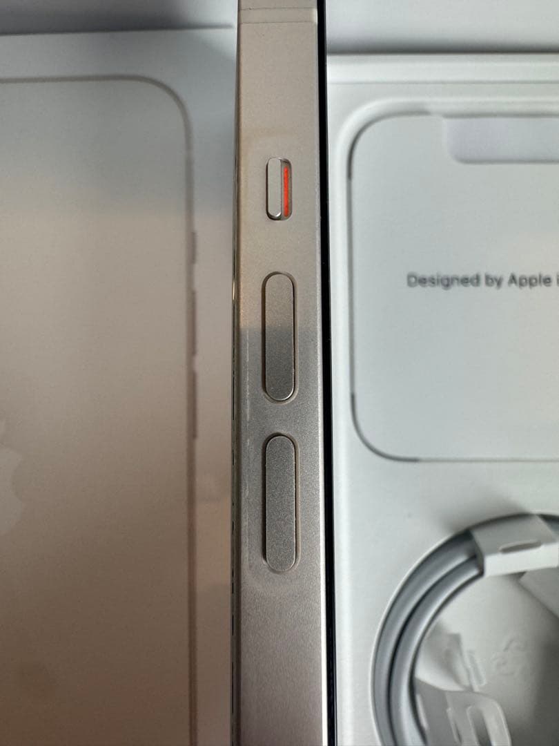 iPhone 13 スターライト128GB BT100%液晶新品※説明文必読