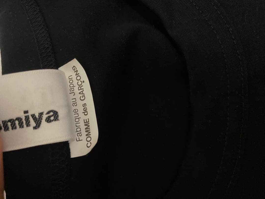 COMME des GARÇONS noir kei ninomiya Tシャツ