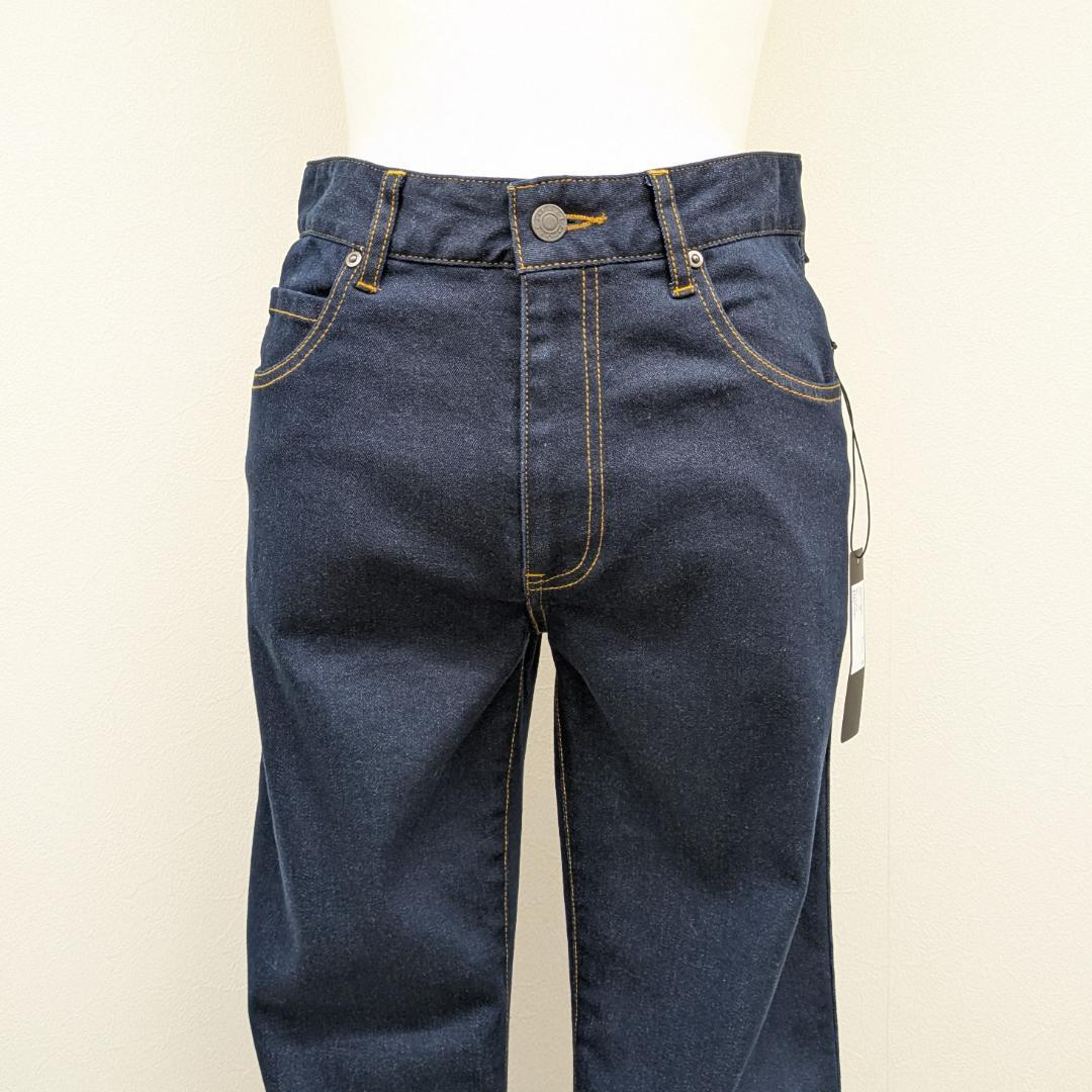 フォクシーのパンツ「Sloan スローン」タグ付き未使用品です。