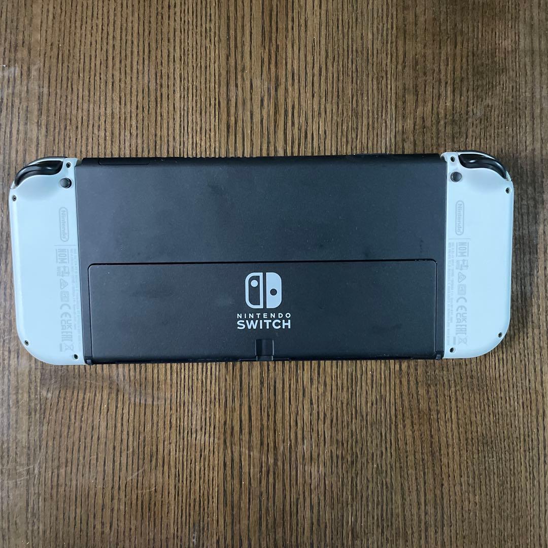 a24 Nintendo Switch 有機ELモデル ホワイト