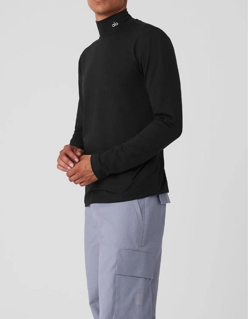 Alo Yoga Conquer Reform Mock Neck モックネック