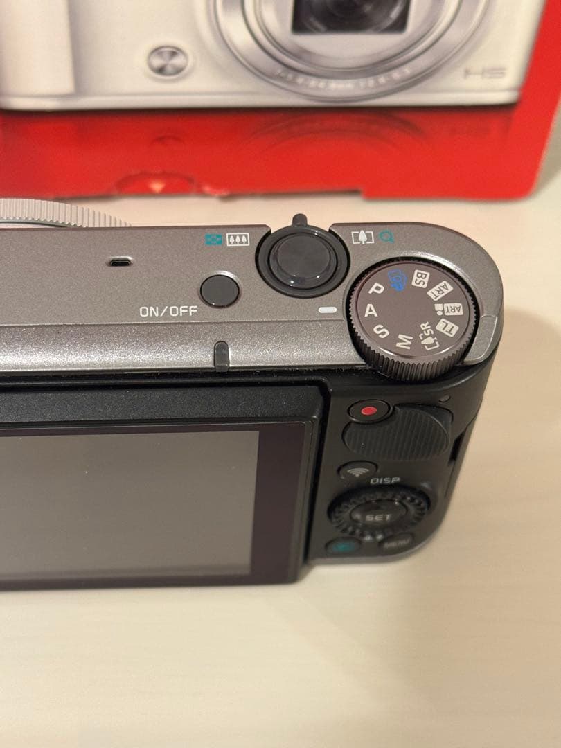 CASIO EXILIM EX-ZR3100 デジタルカメラ