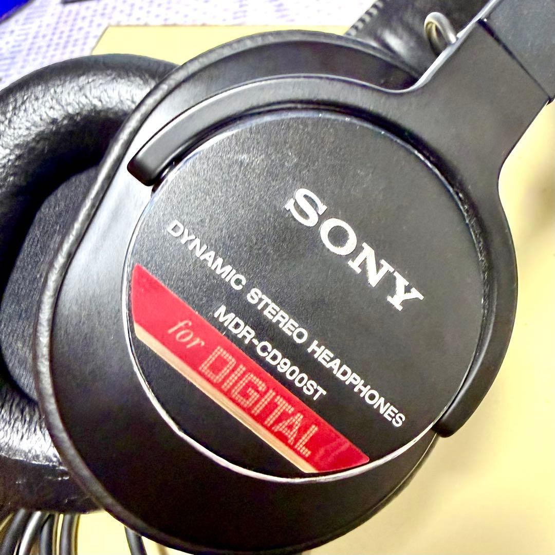 SONY MDR-CD900ST モニターヘッドフォン