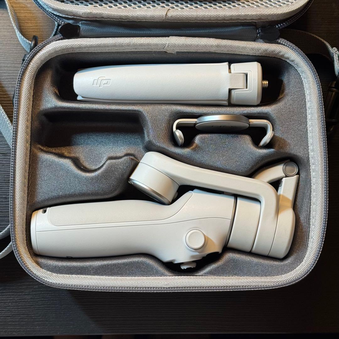 DJI Osmo Mobile 6 スマホ用ジンバル スタビライザー ケース付き