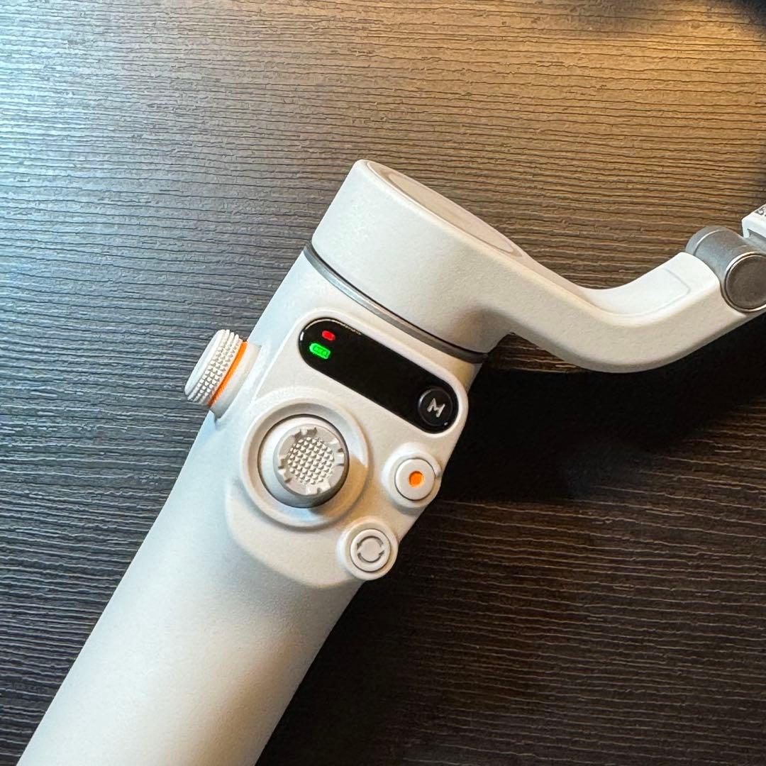 DJI Osmo Mobile 6 スマホ用ジンバル スタビライザー ケース付き