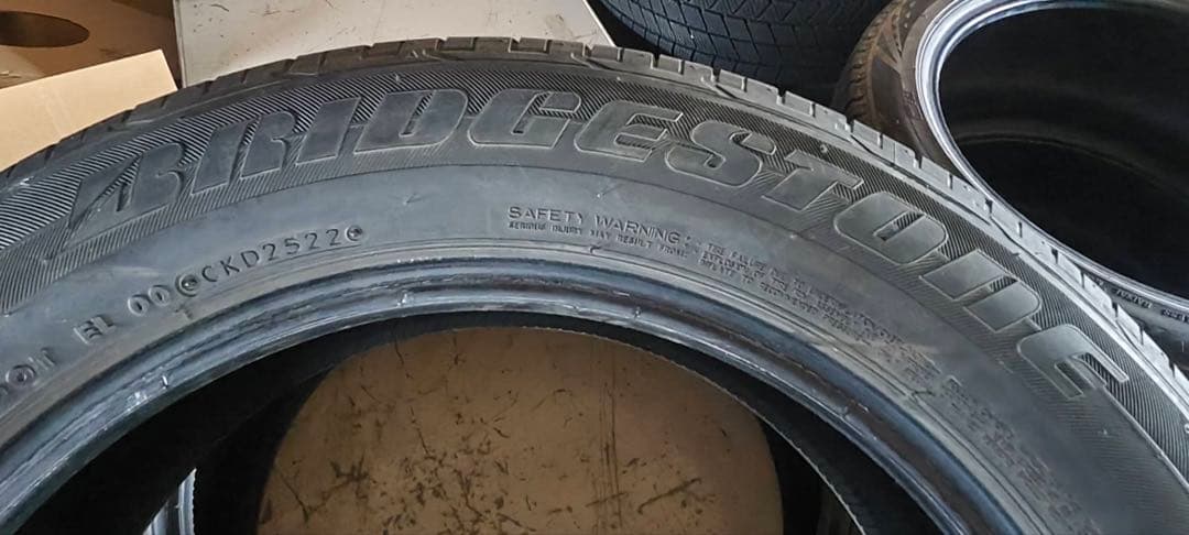 225/55R18 サマータイヤ 夏タイヤ4本セット　激安送料無料