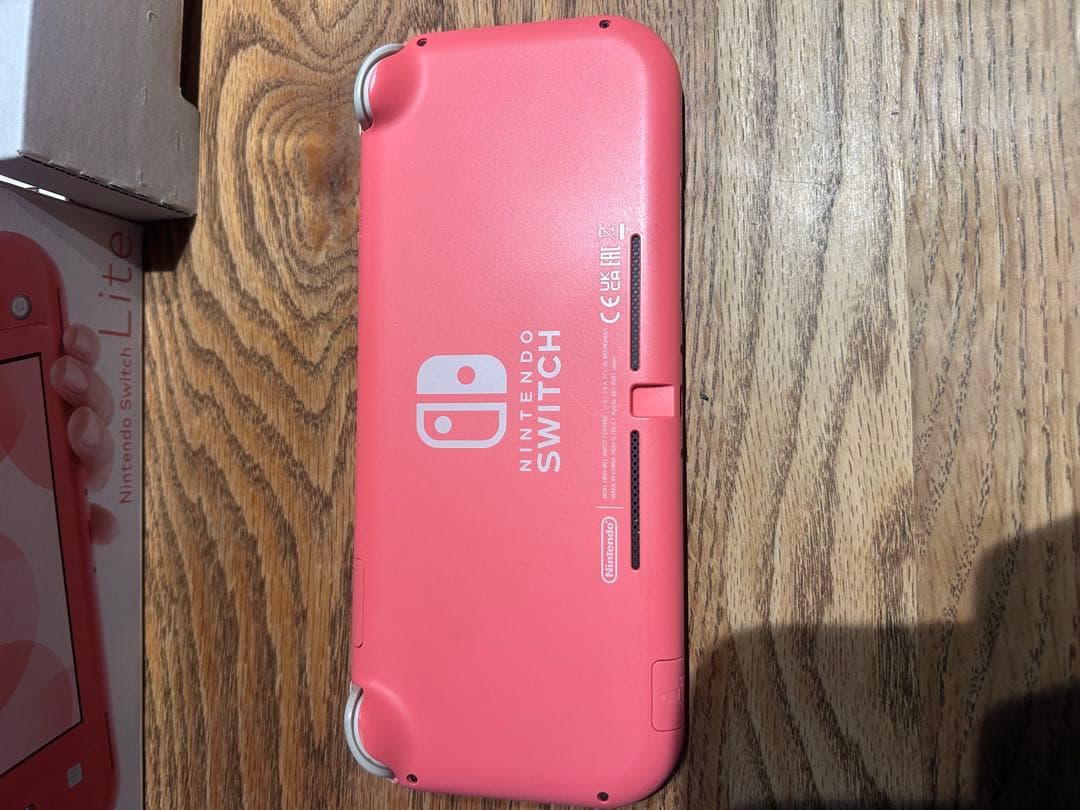 Nintendo Switch Lite ピンク HDH-001
