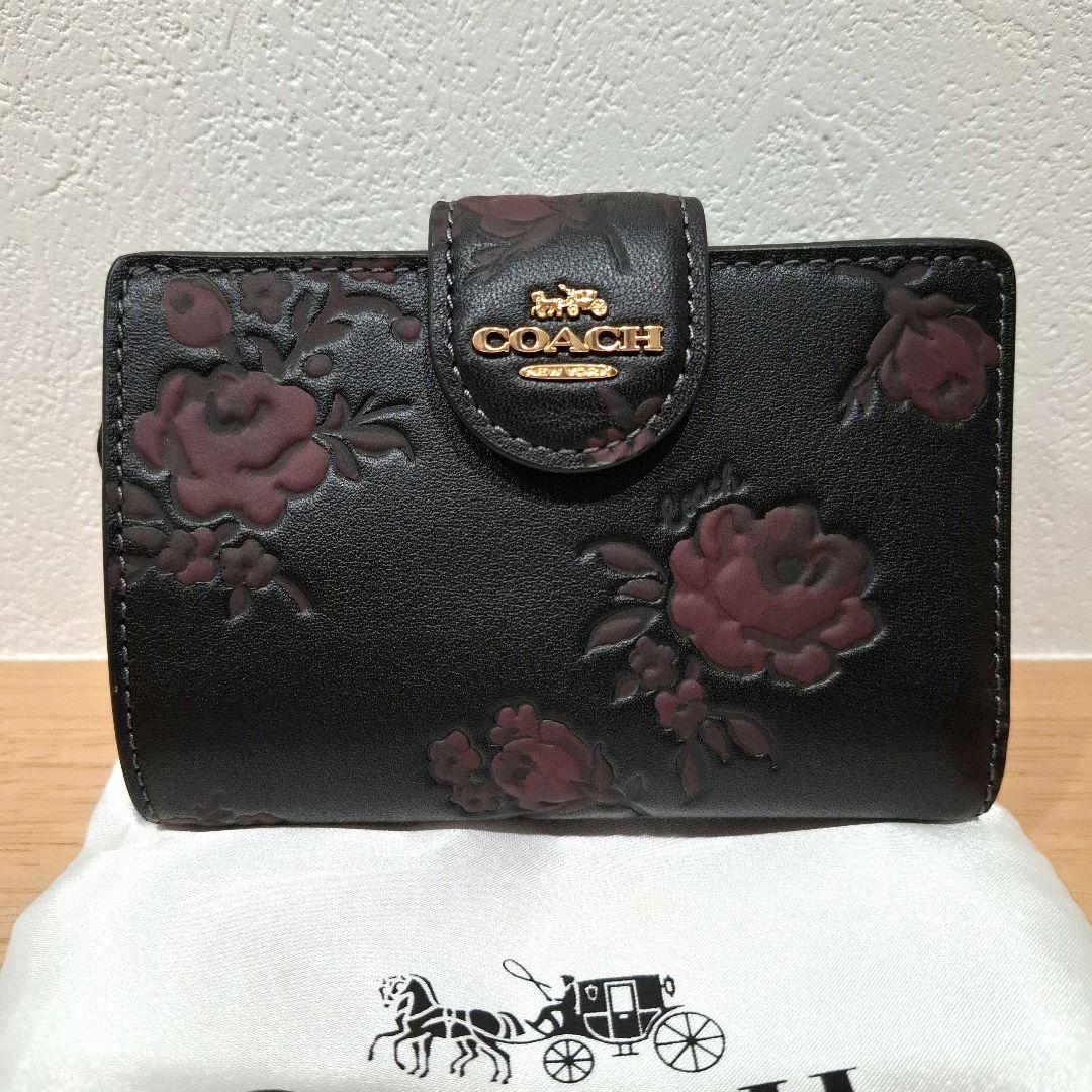 カ*ヤ様 【新品 未使用品】COACH 二つ折り財布 黒 バラ柄 CCR20