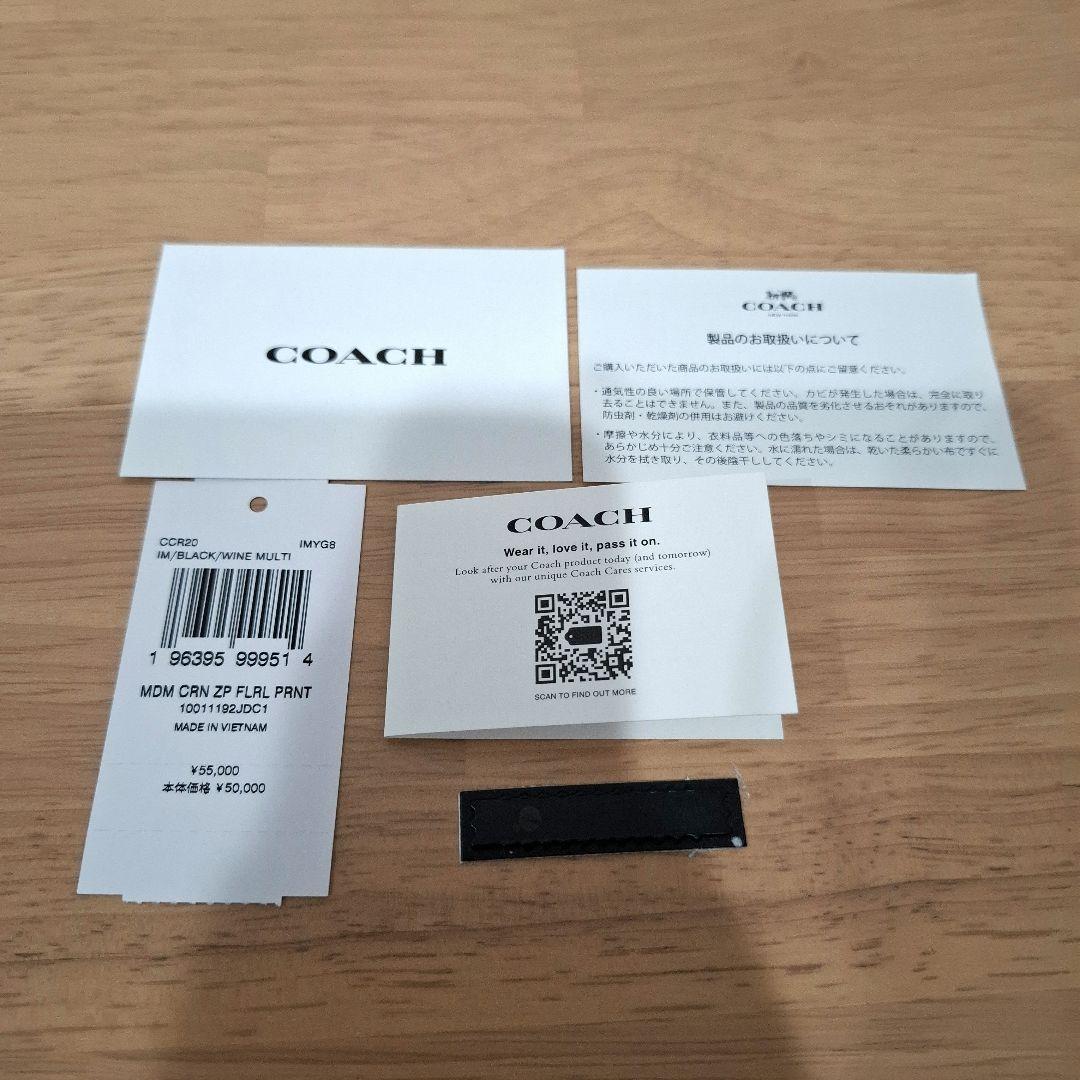 カ*ヤ様 【新品 未使用品】COACH 二つ折り財布 黒 バラ柄 CCR20