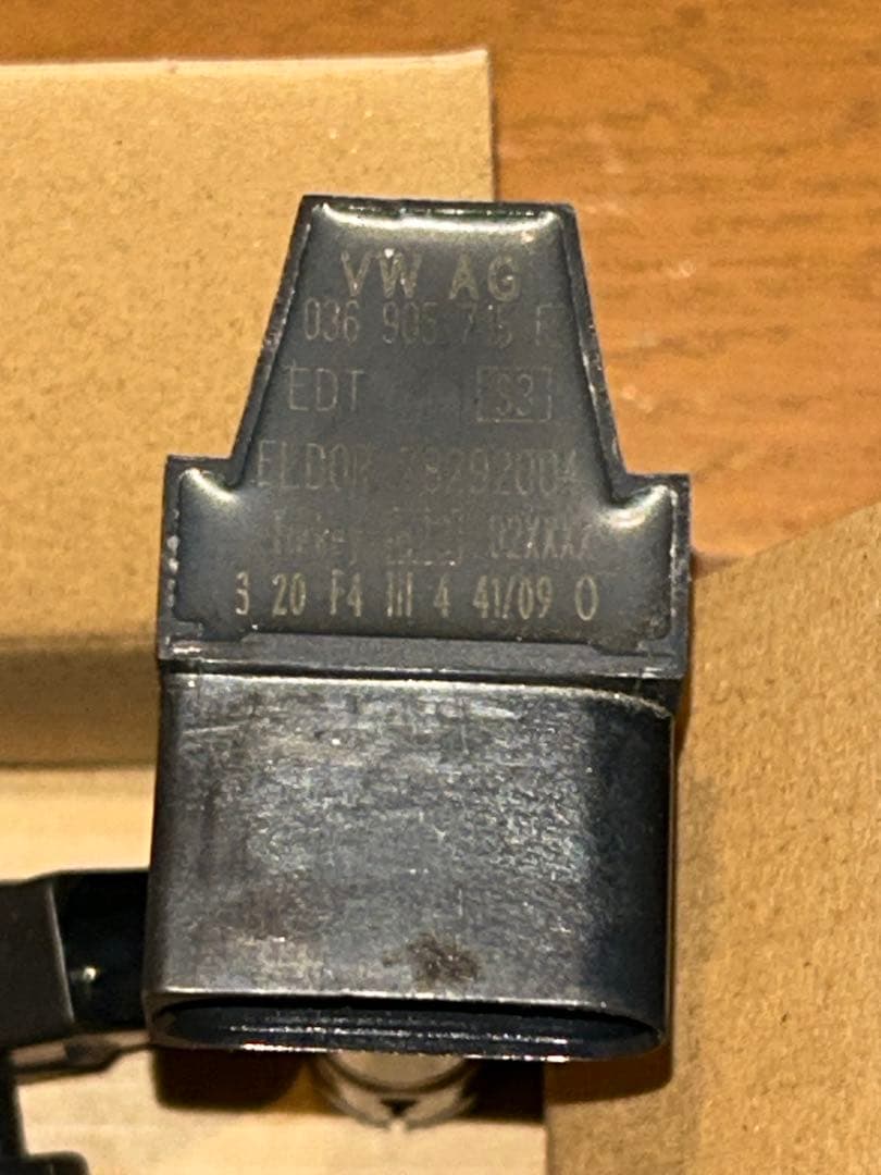 VW AG 中古 4個セット　CAXエンジン用