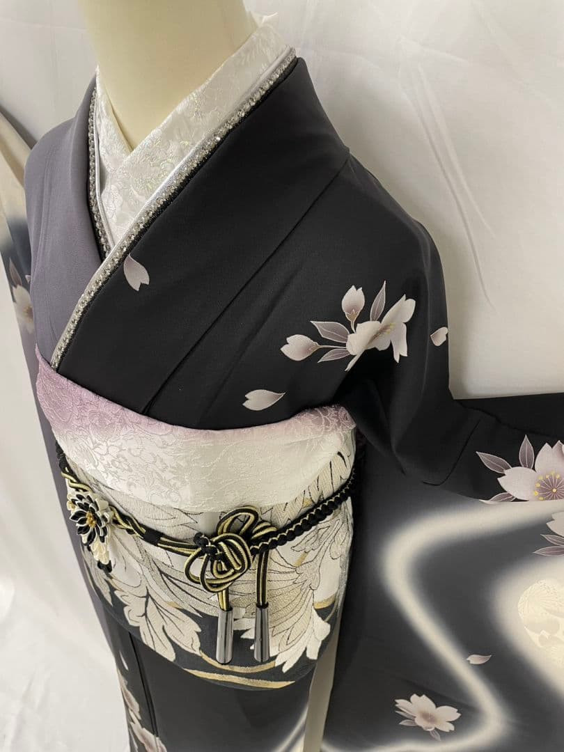 美品 正絹 振袖 7点フルセット モノトーン 染め分け 桜 　トールサイズ