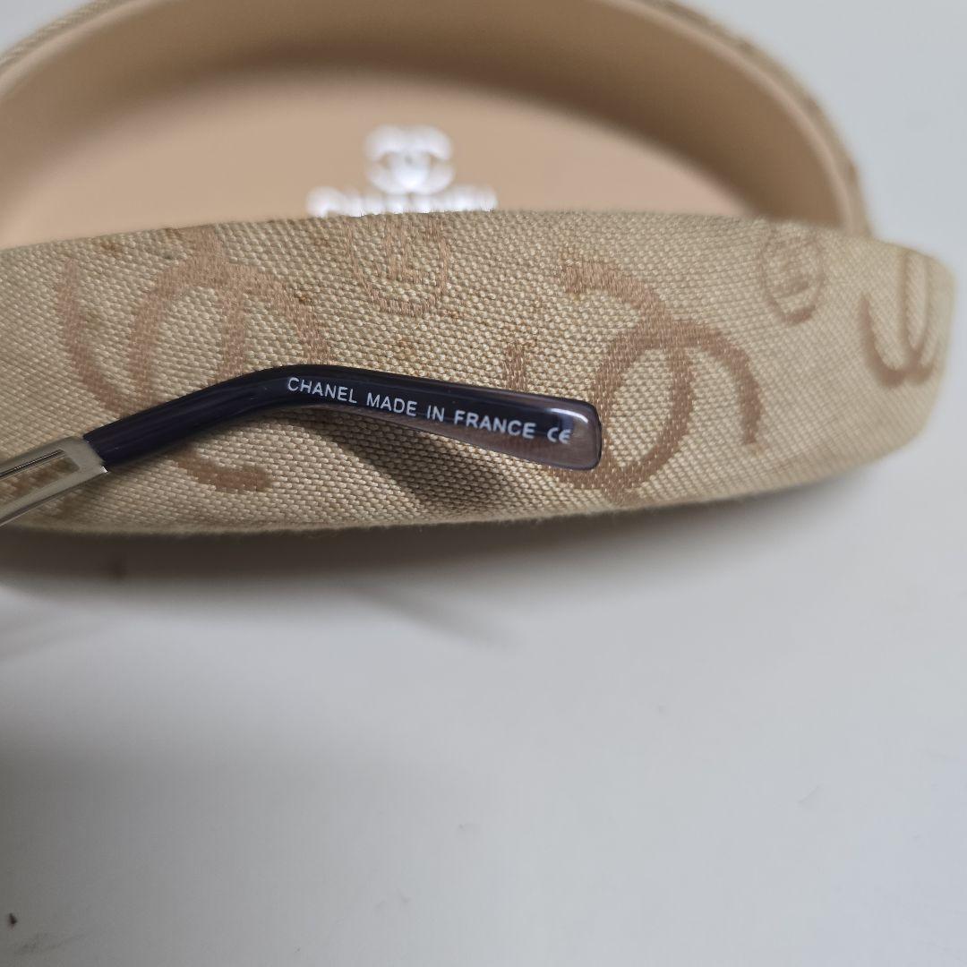 CHANEL グラデーションブルー サングラス
