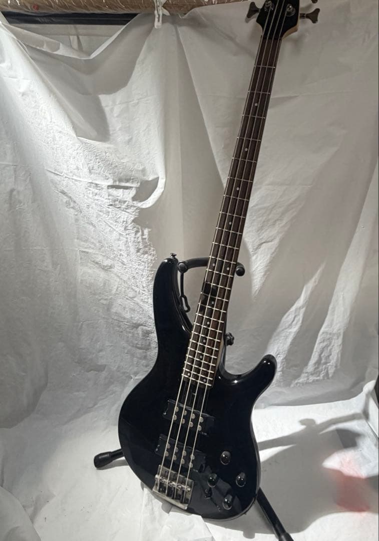 YAMAHA ベース　TRBX304 黒　現状品