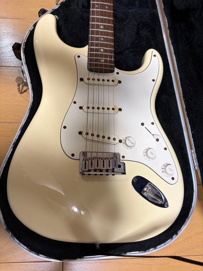 ギター Fender Stratocaster American deluxe