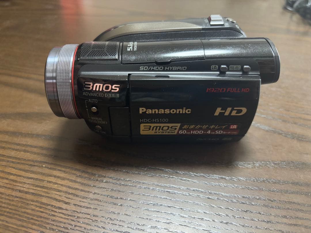 ビデオカメラ Panasonic HDC-HS100