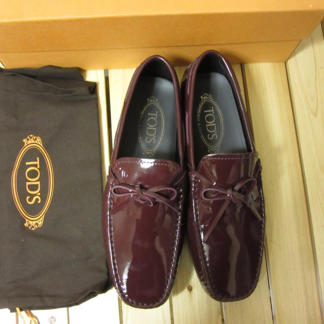 新品 TOD'S ゴンミーニ ドライビングシューズ パテント ボルドー UK6