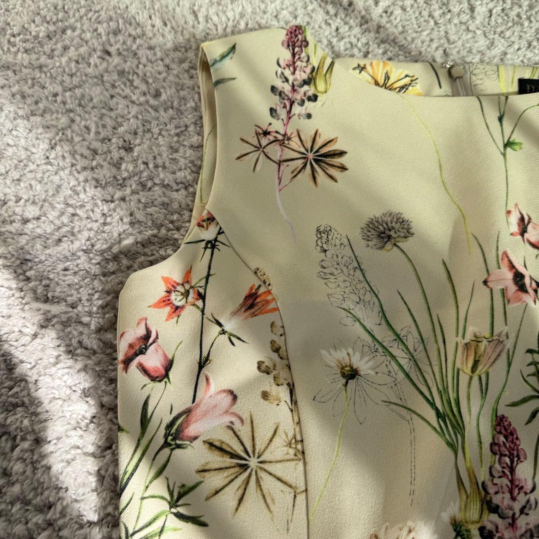 DAMA collection ダーマコレクション　花柄ノースリーブワンピース