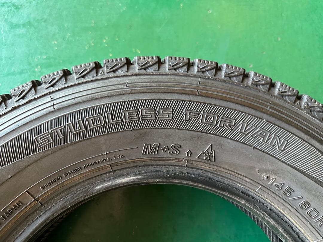 ダンロップ　WINTER MAXX SV01 145/80R12 ４本セット