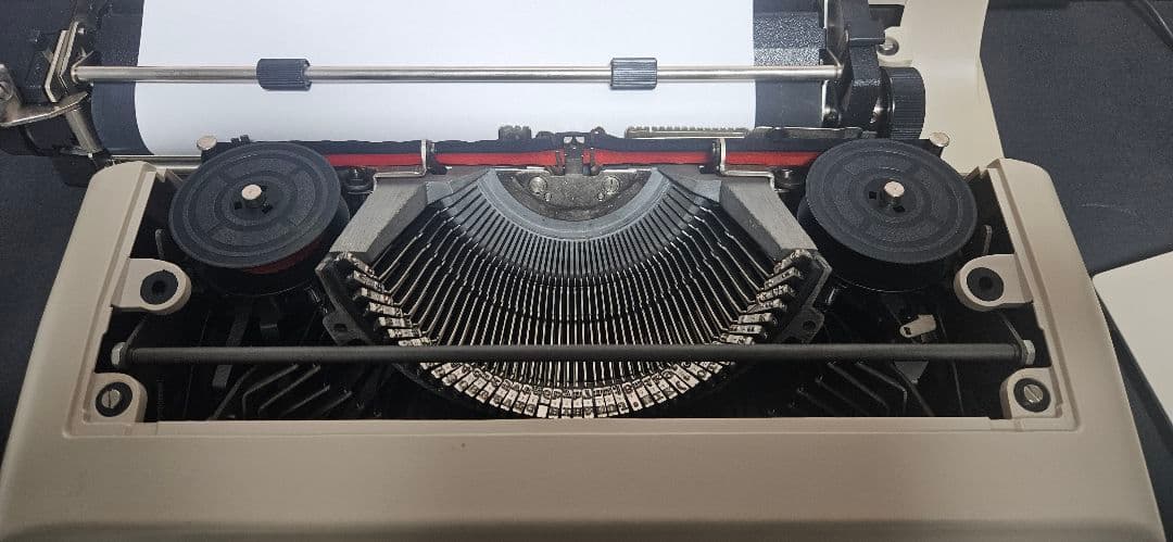 olivetti LETTERA 34 完動品 リボン交換済み