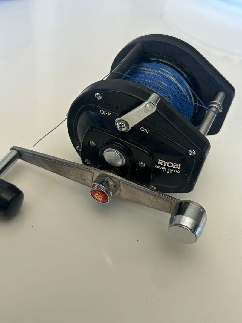 Daiwa とRYOBI のリール2台セット
