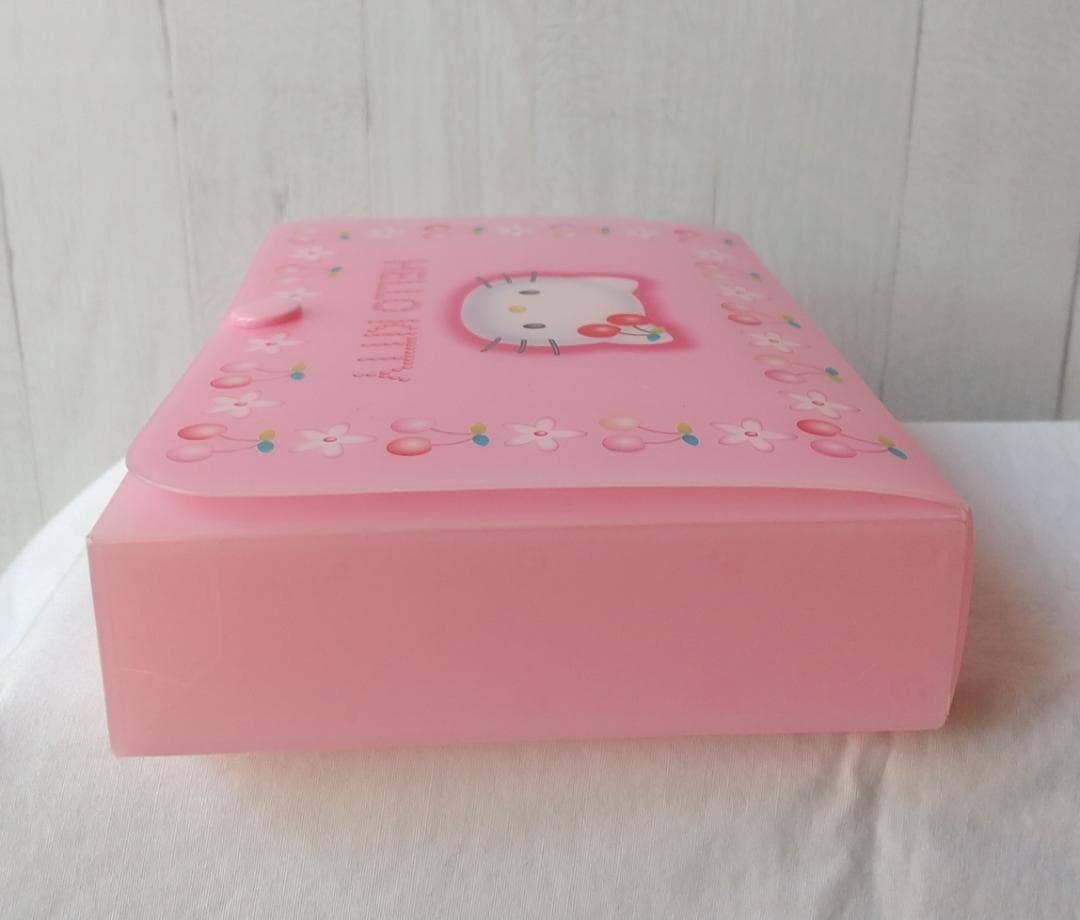 キティ　ケース　ティッシュカバー　ピルケース　さくらんぼ　レトロ