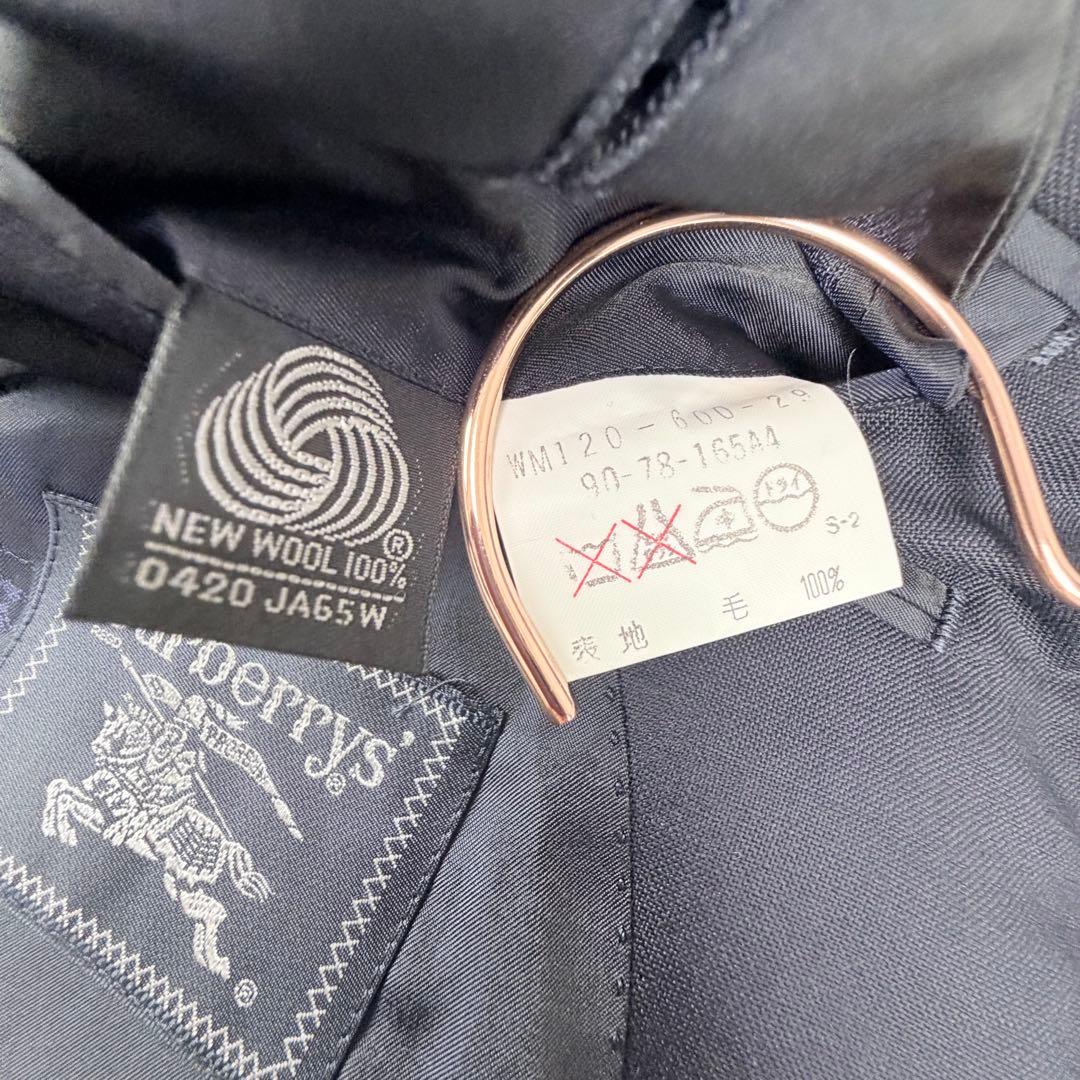 【美品】BURBERRY 紺ブレ 金ボタン　ダブルブレザージャケット※ネーム入り