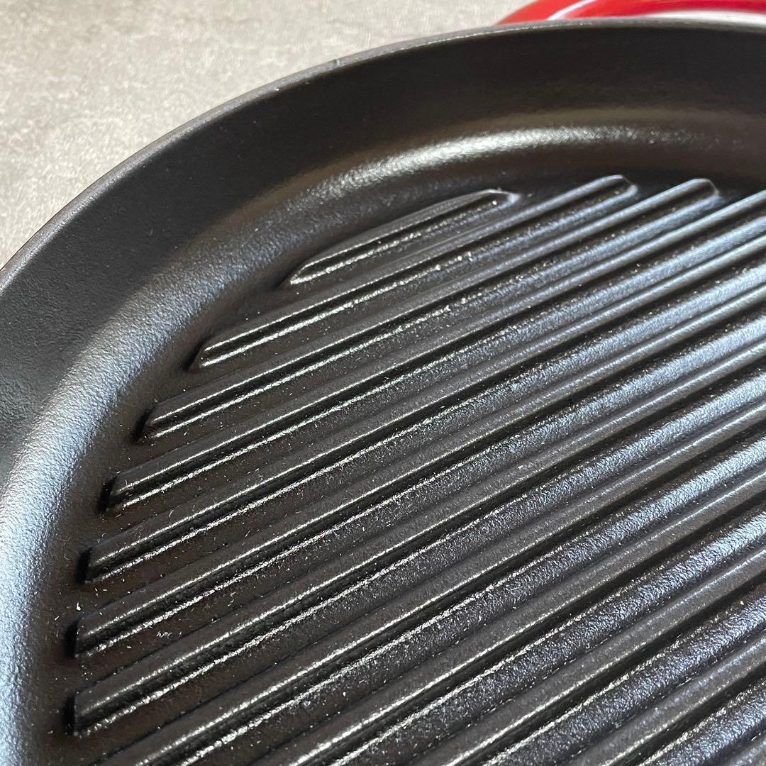 美品】ストウブ STAUB ピュアグリル ラウンド 26cm チェリー