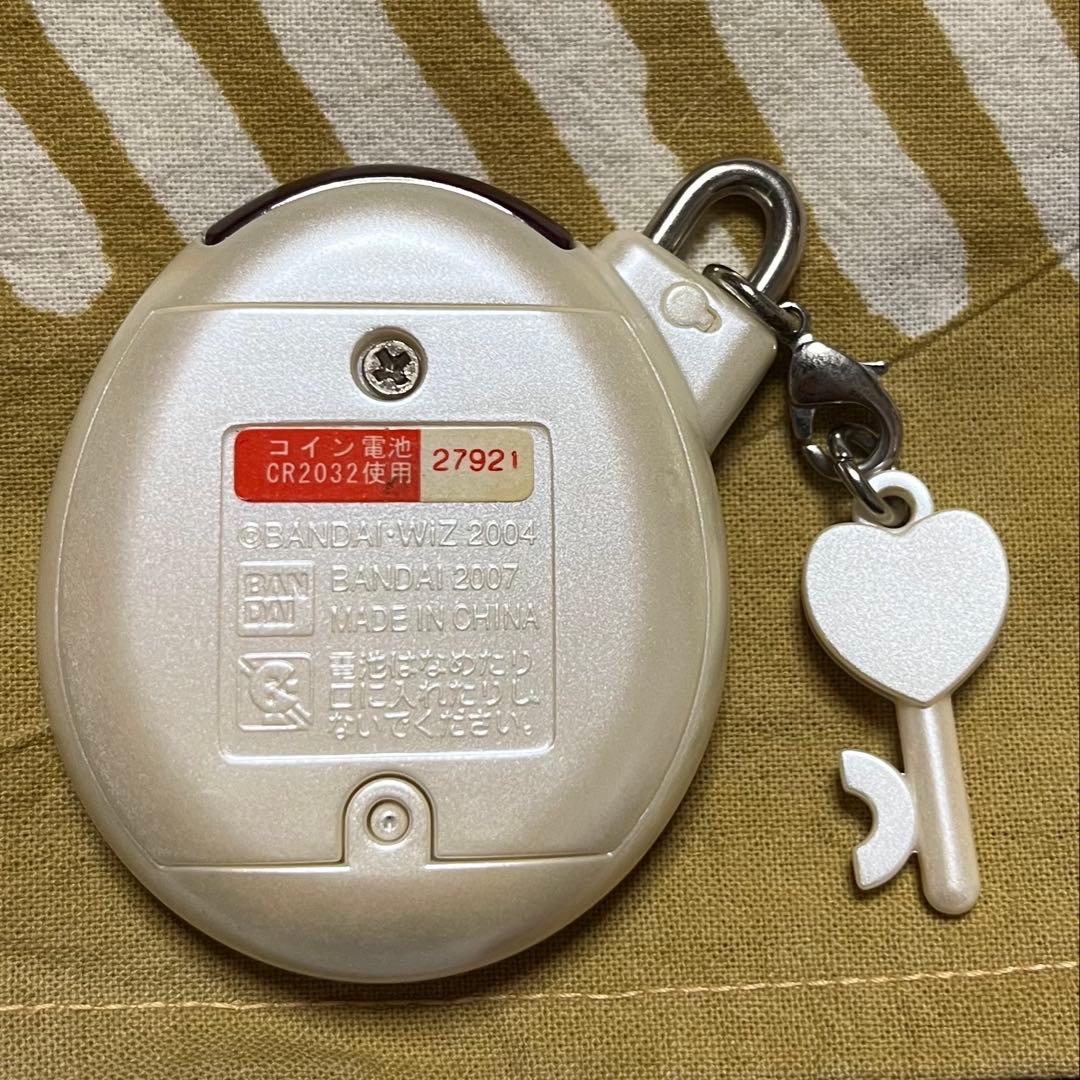 いぇー！ふぁみりーイロイロ！ たまごっちプラス ユニクロコラボ