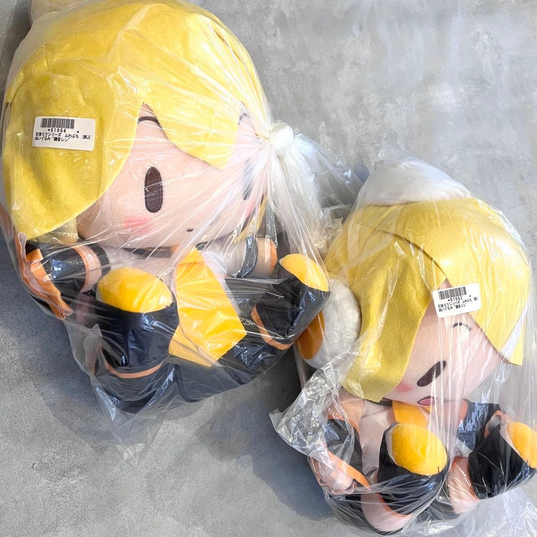 【新品未開封】鏡音レン 鏡音リン ふわぷち メガジャンボぬいぐるみ