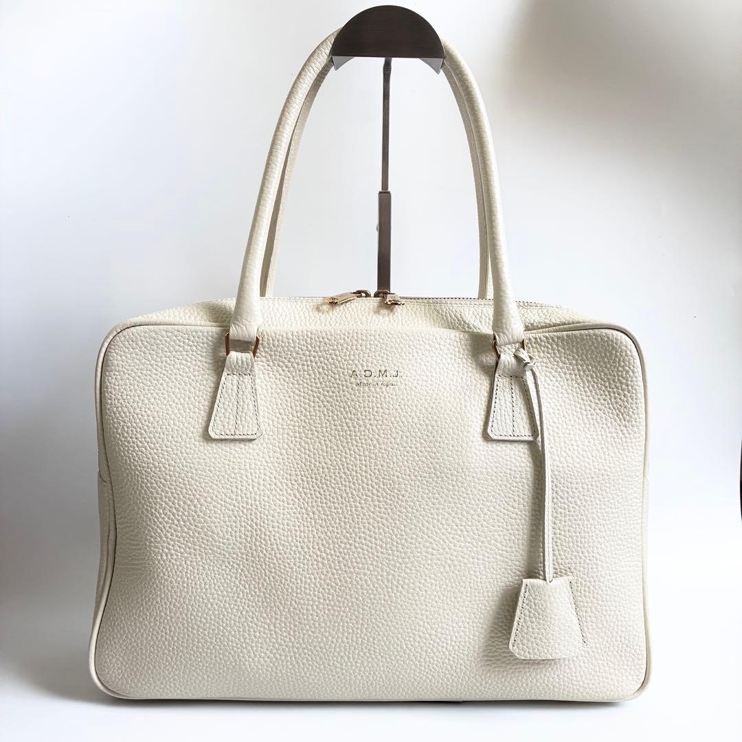 【美品】ADMJ　シボ革　ボストン トートバッグ　アイボリー　ゴールド金具