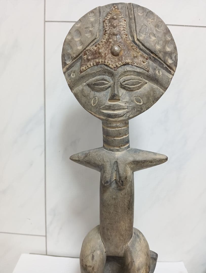 珍品海外工芸エスニック木彫りハンドメイド製魔除け木彫り３８センチ置物飾りオブジェ