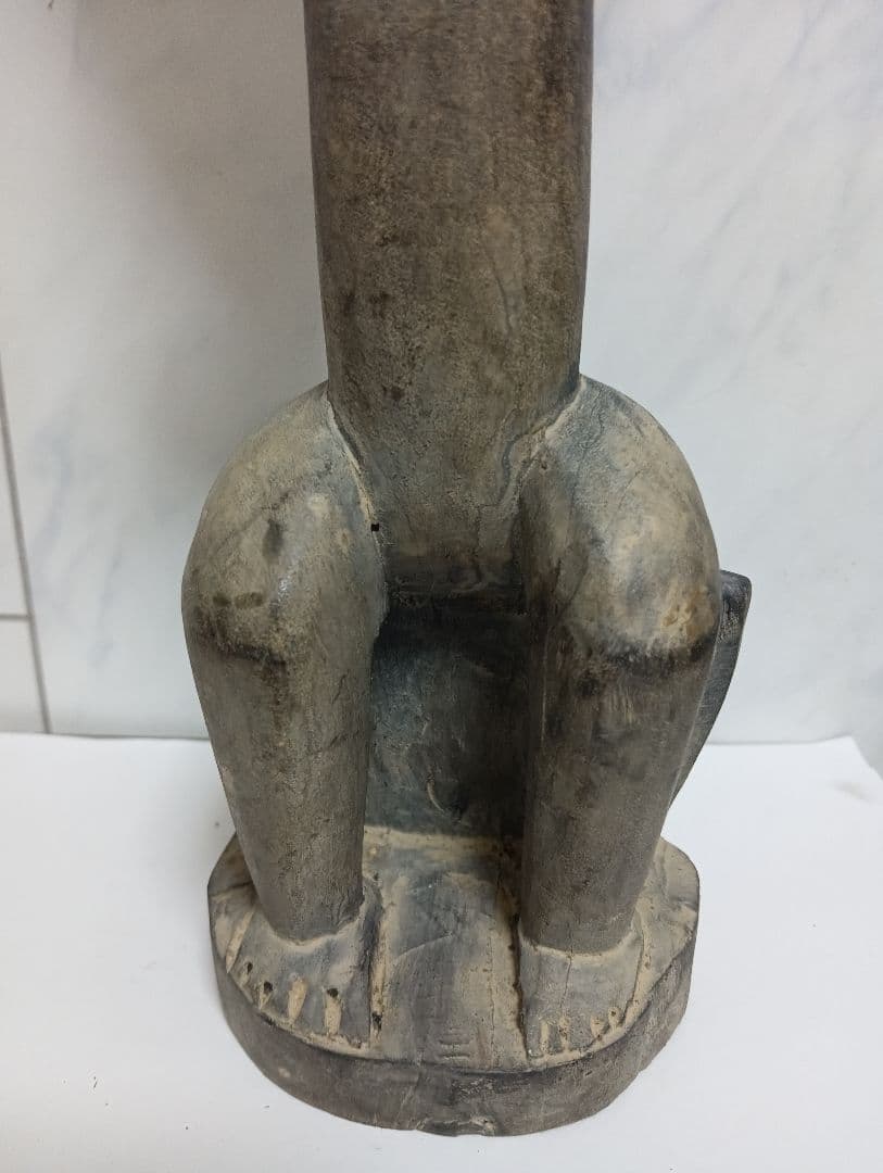 珍品海外工芸エスニック木彫りハンドメイド製魔除け木彫り３８センチ置物飾りオブジェ