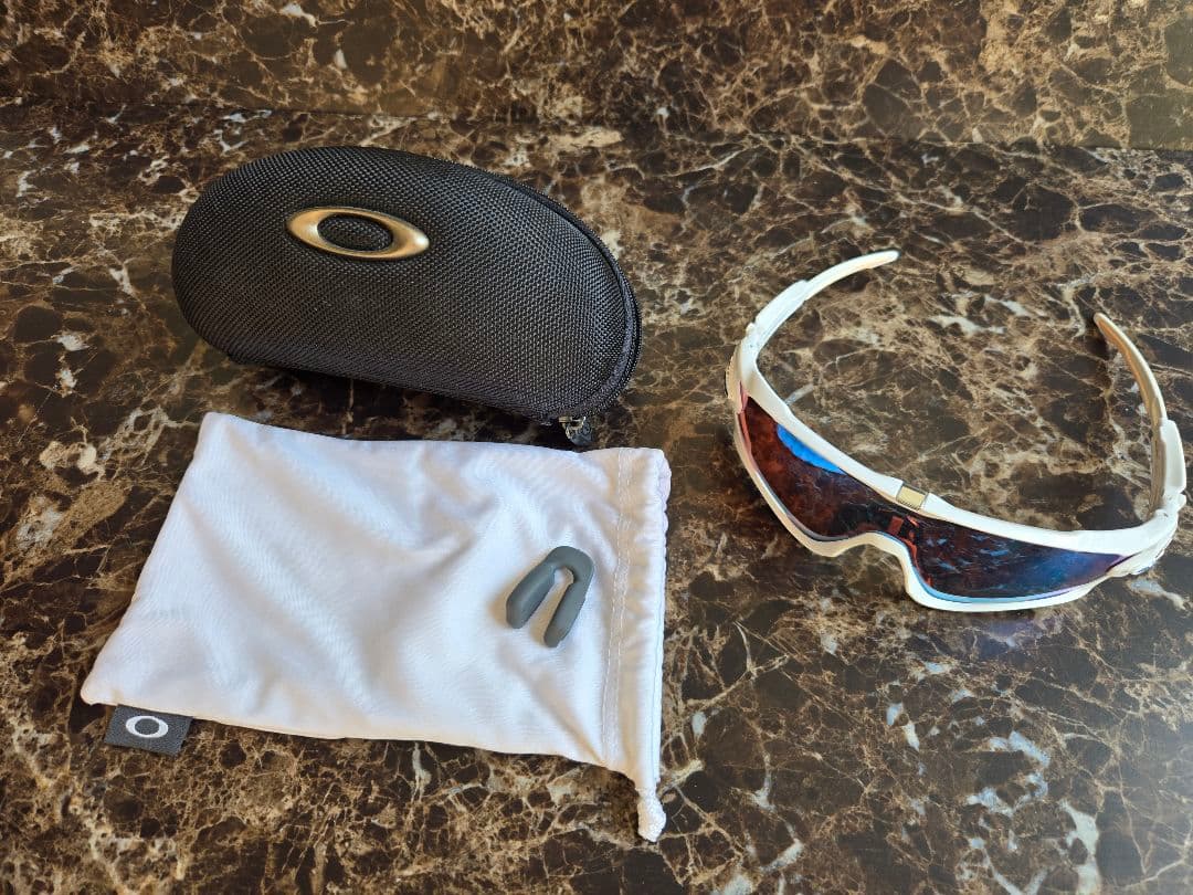 OAKLEY JAWBREAKER PRIZM　オークリー ジョウブレイカー