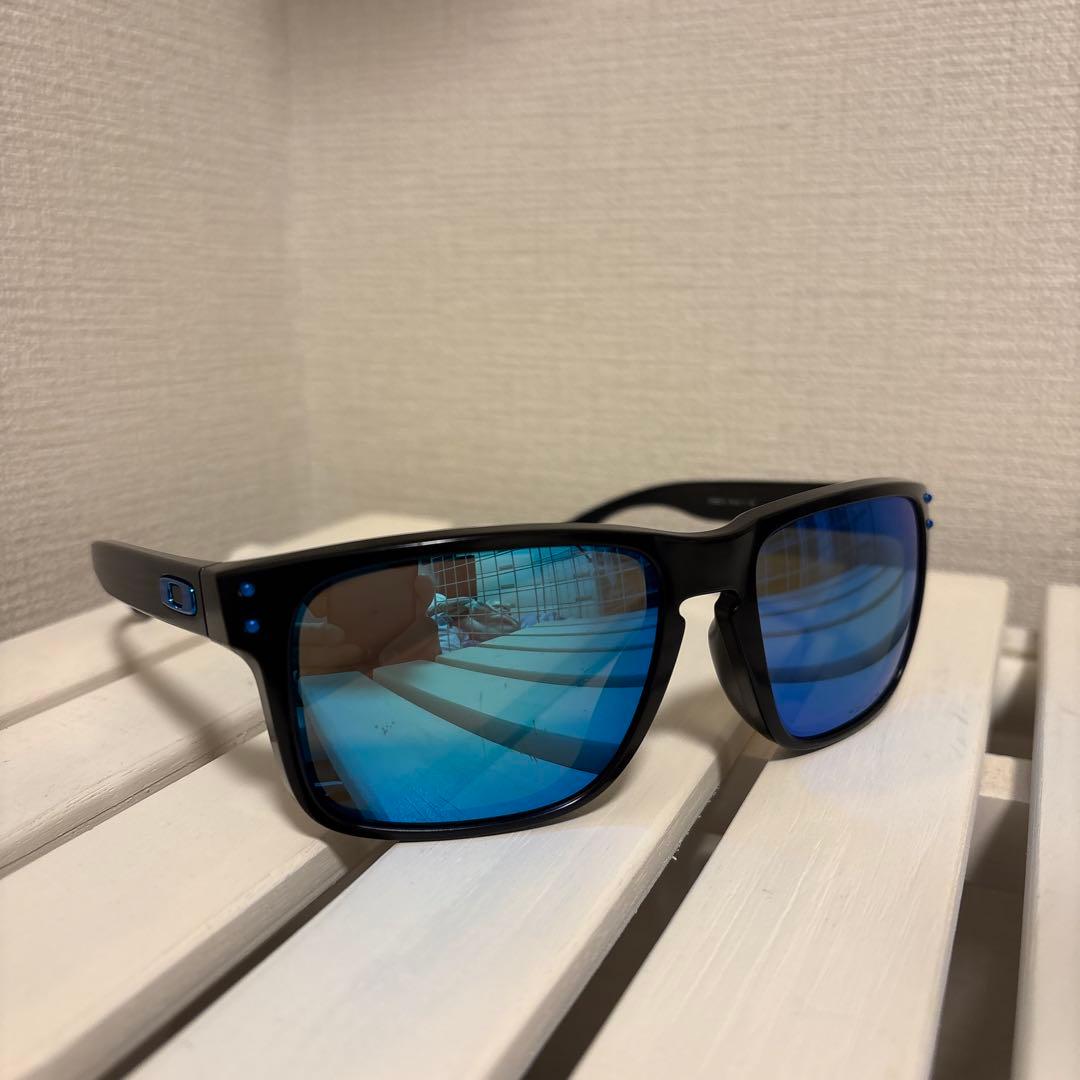 OAKLEY HOLBROOK 偏光サングラス 青レンズ