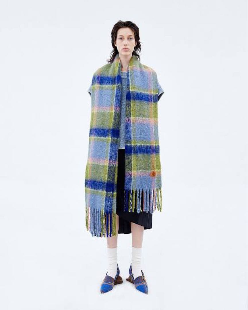 ader error マフラー