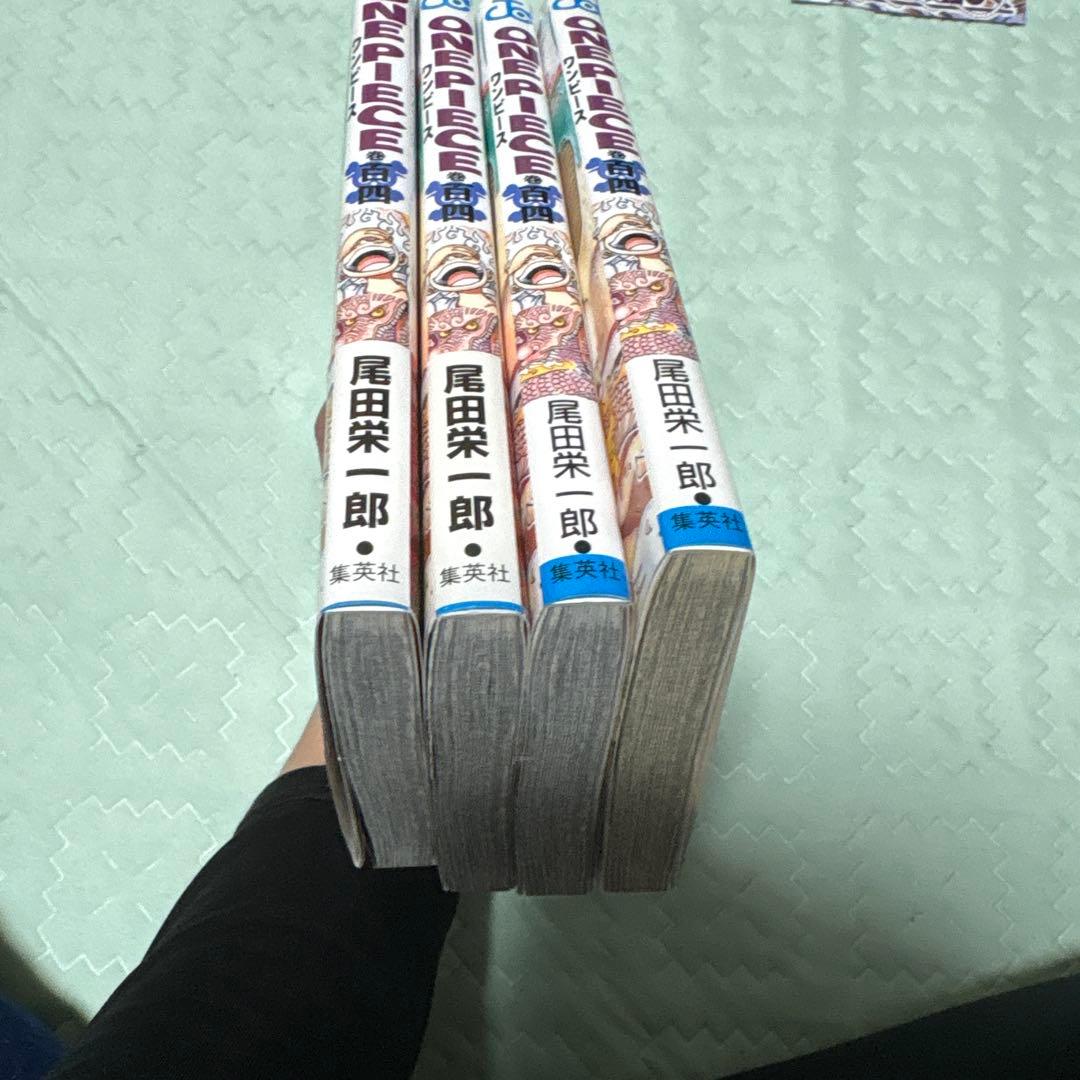 帯付きONE PIECE 104巻　初版　4冊セット チラシあり