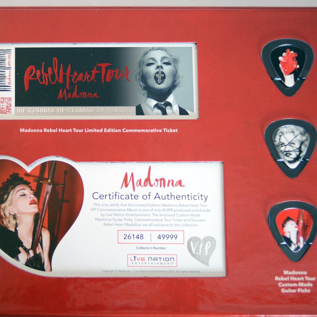 マドンナ SS席限定配布写真集 Madonna Rebel Heart Tour
