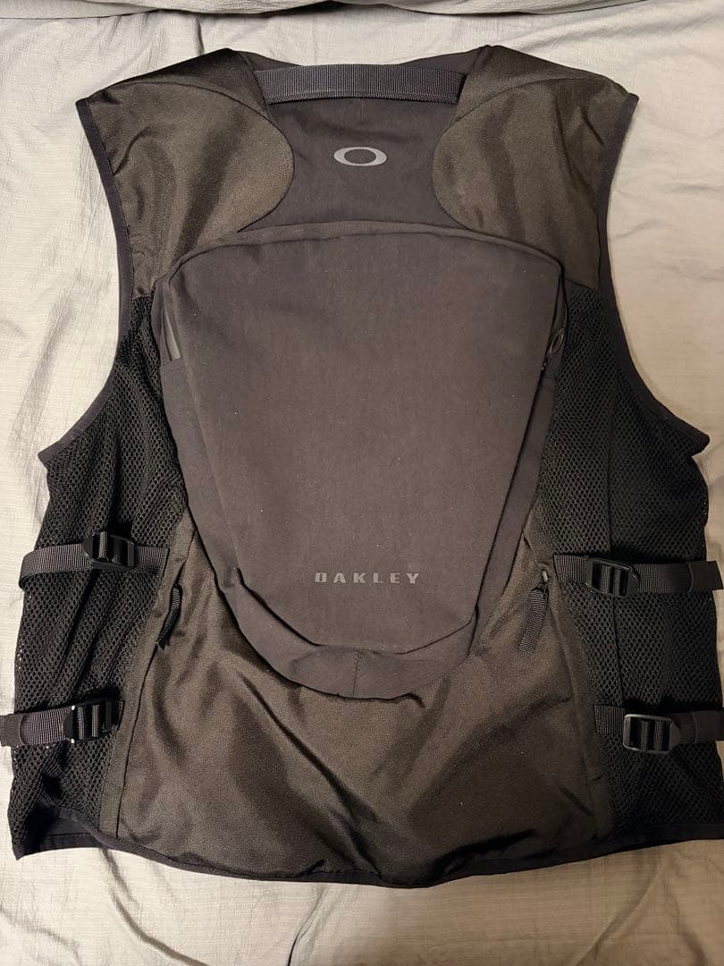 Oakley VESTLATITUDE FLEX VESTユニセックス　ベスト