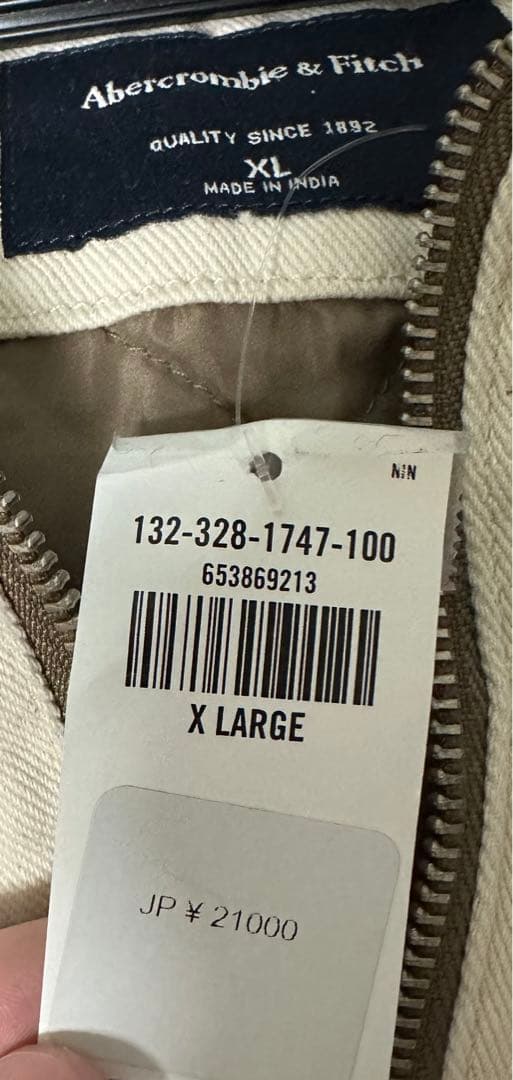 【新品未使用】　Abercrombie & Fitch アウター　定価2万円超